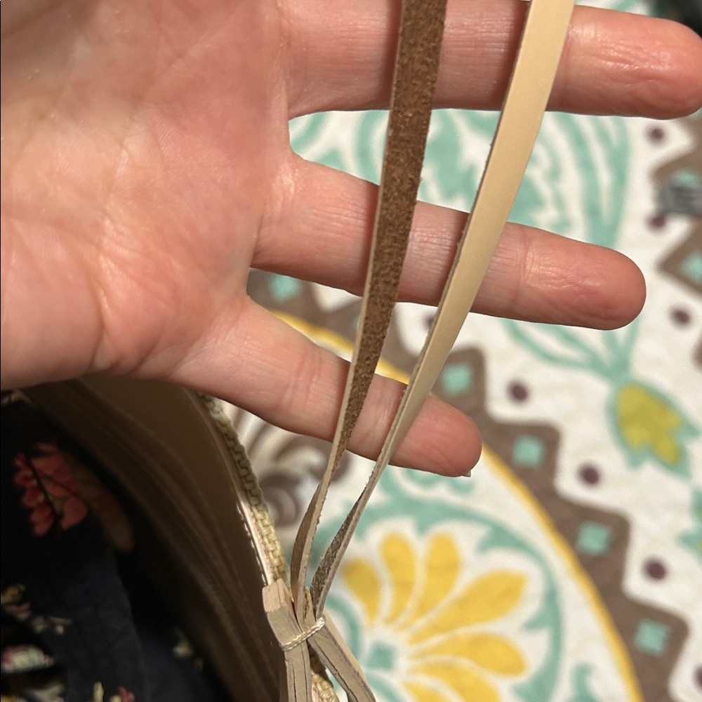 Burberry Tan Tote Bag - Picture 10 of 10